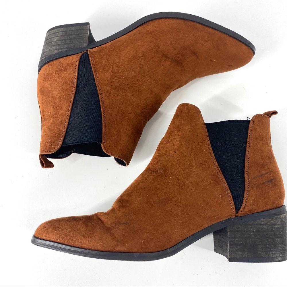 Forever 21 | Tan Stretch Ankle Booties Sz 9
